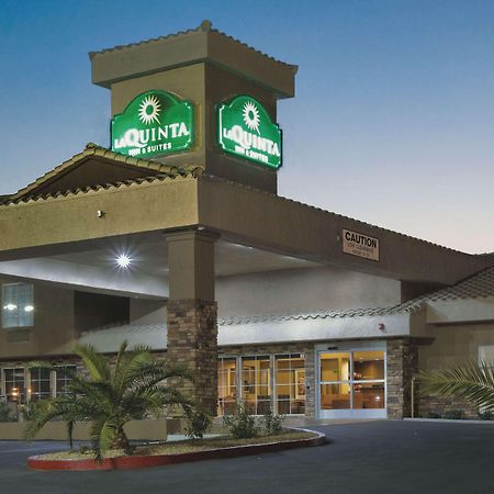 La Quinta Inn & Suites By Wyndham Lv Tropicana Stadium Las Vegas Extérieur photo