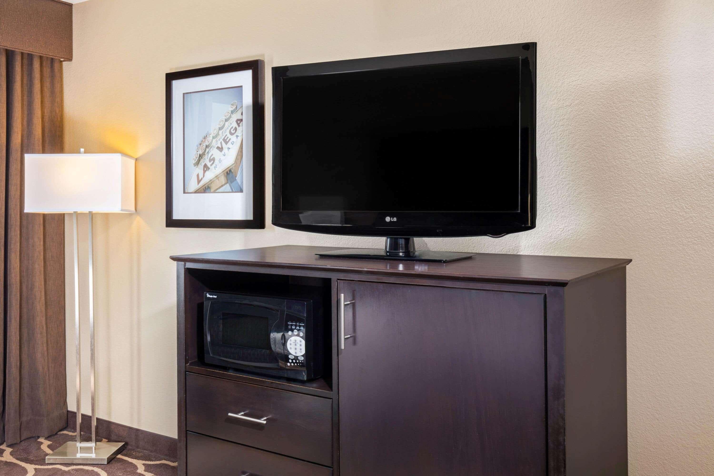 La Quinta Inn & Suites By Wyndham Lv Tropicana Stadium Las Vegas Extérieur photo