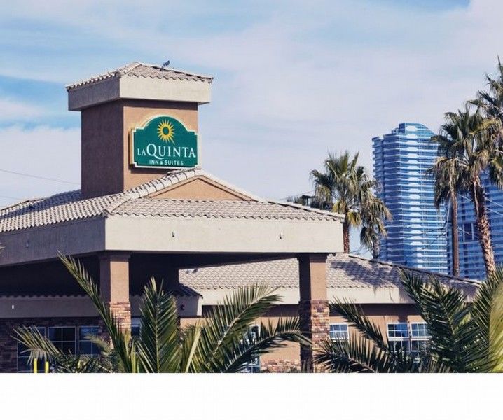 La Quinta Inn & Suites By Wyndham Lv Tropicana Stadium Las Vegas Extérieur photo
