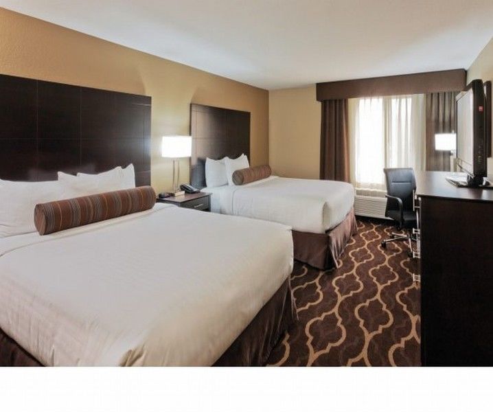 La Quinta Inn & Suites By Wyndham Lv Tropicana Stadium Las Vegas Extérieur photo